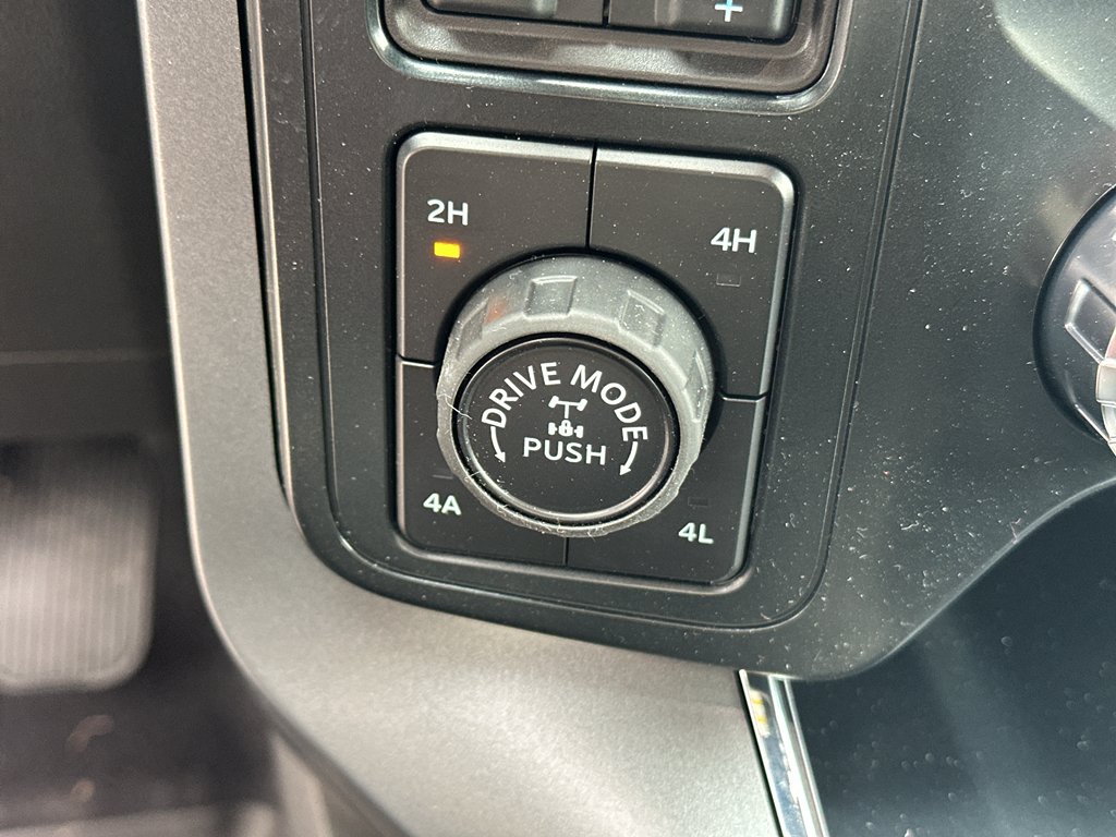 2025 Ford F-150 Lariat - Photo 27