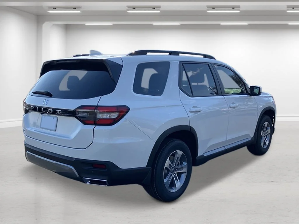 New 2026 Platinum White Pearl Honda EX-L image 5