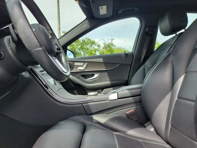 Used 2020 White Mercedes-Benz C 300 image 19