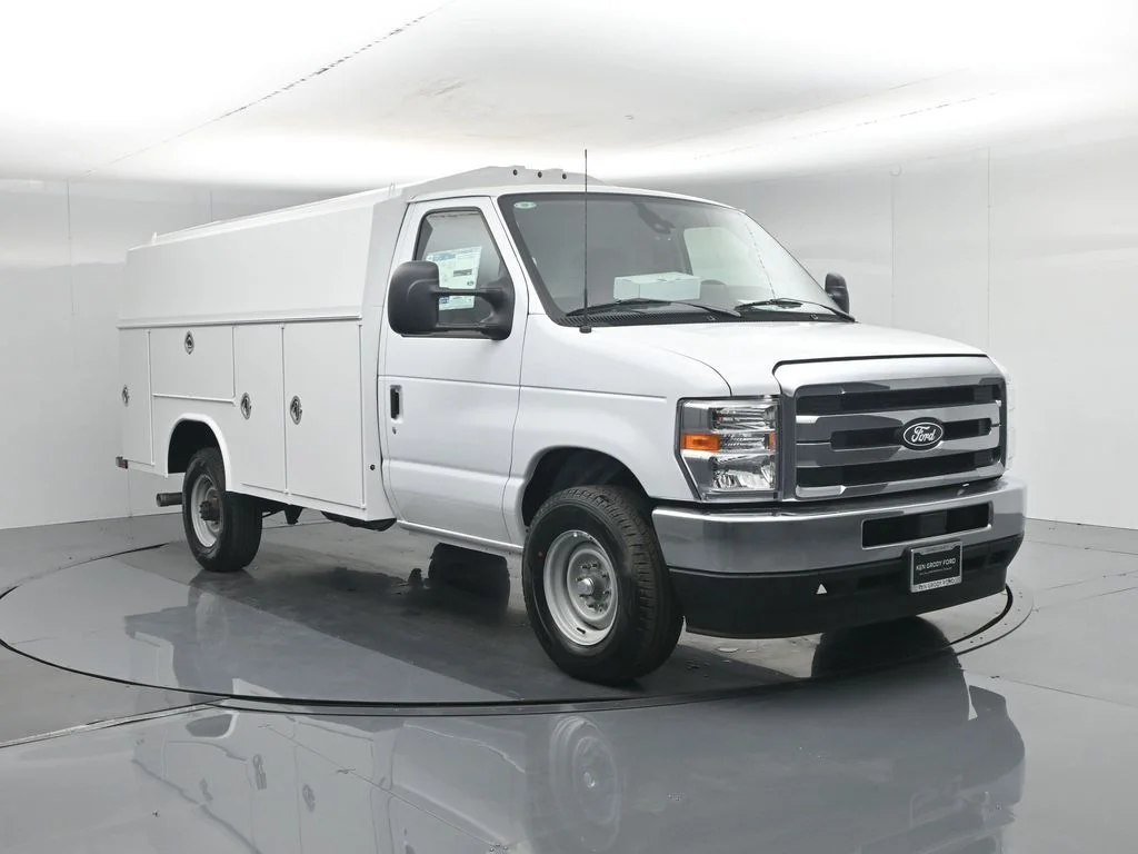 New 2026 White Ford Base image 56