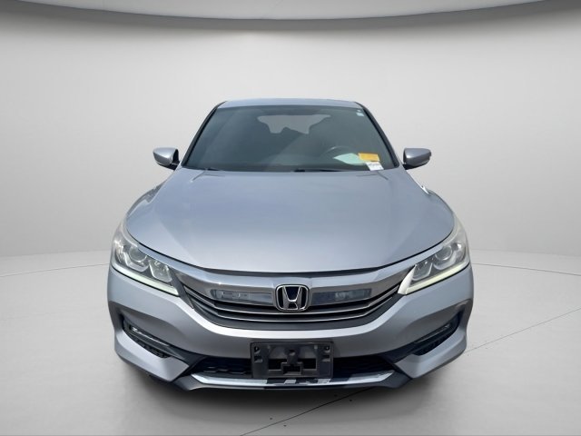 Certified Used 2016 Lunar Silver Metallic Honda Sport image 3
