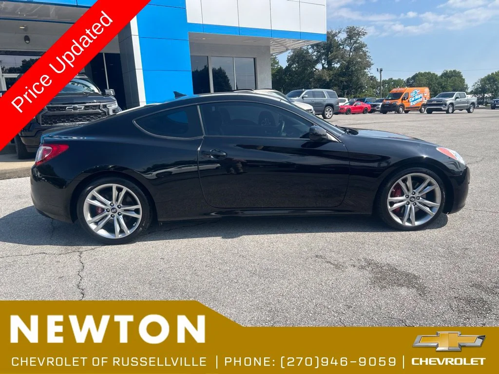 Used 2012 Black Hyundai 3.8 R-Spec image 31