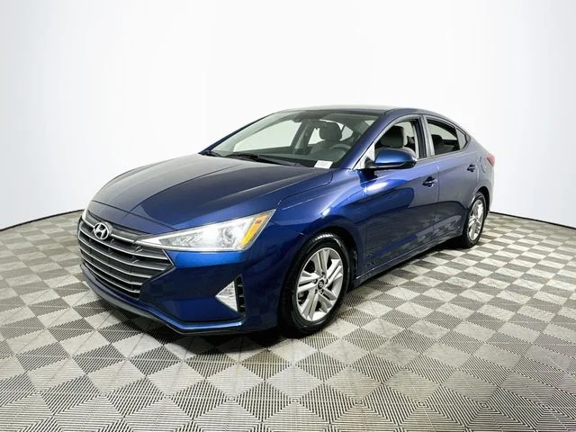 Pre-Owned 2019 Hyundai Elantra SEL