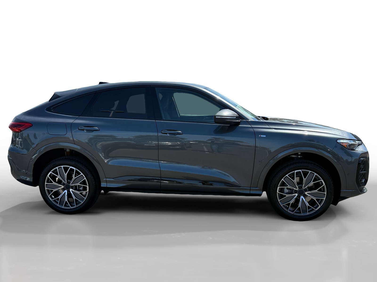 New 2026 Daytona Gray Pearl Effect Audi Premium Plus 2.0 TFSI quattro image 6