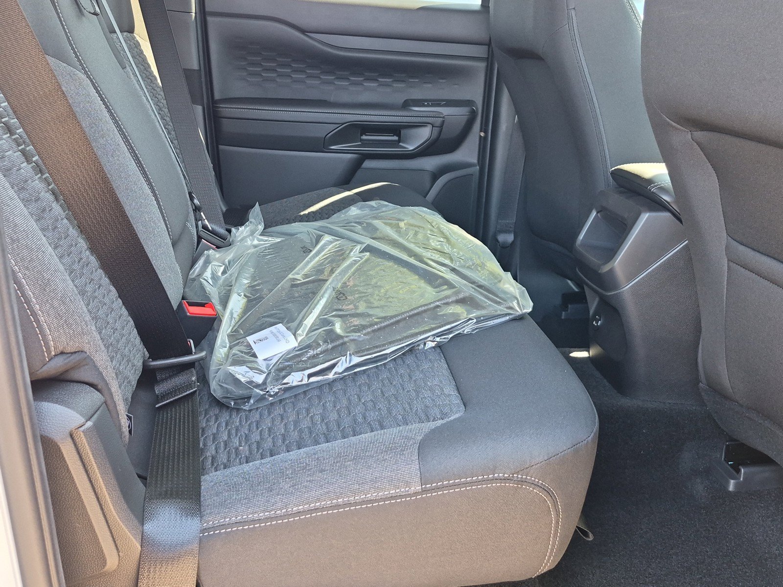New 2026 Avalanche Ford XLT image 9