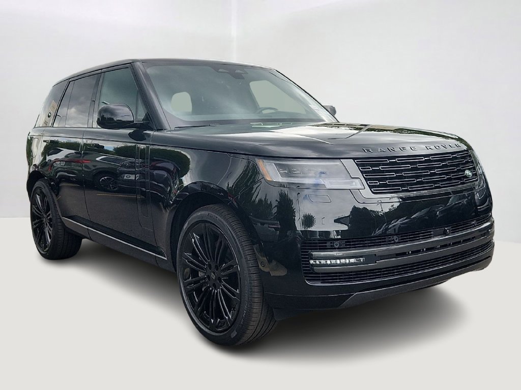 New 2027 Santorini Black Land Rover SE image 2