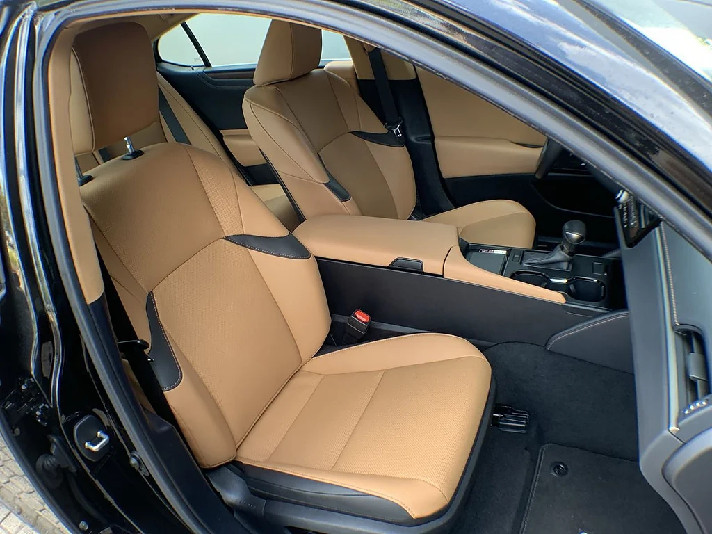 Certified Used 2025 Caviar Lexus 350 image 25
