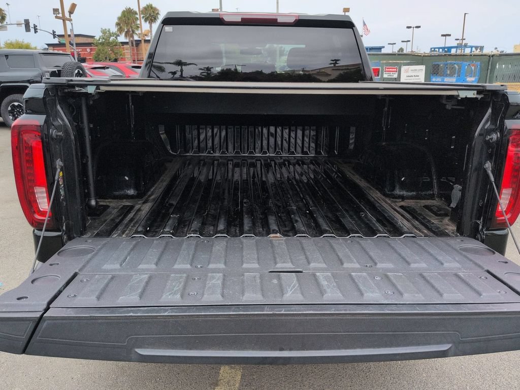 Used 2022 Onyx Black GMC SLT image 28