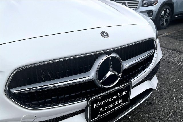 Used 2026 White Mercedes-Benz C 300 image 27