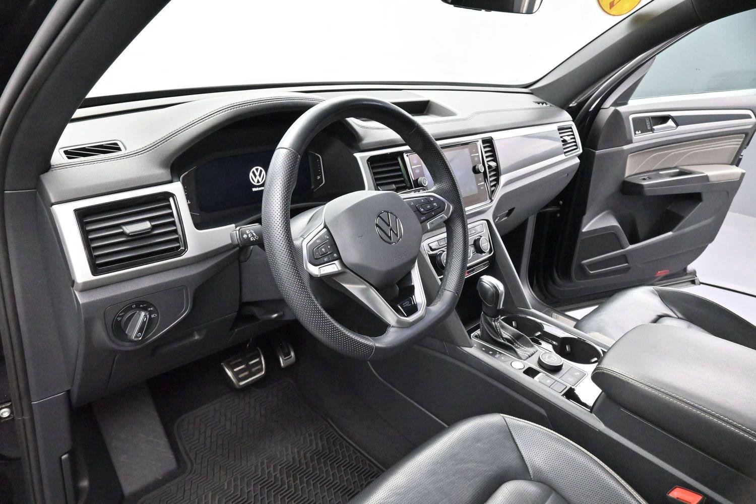 Used 2023 Deep Black Pearl Volkswagen 3.6L V6 SEL Premium R-Line image 17