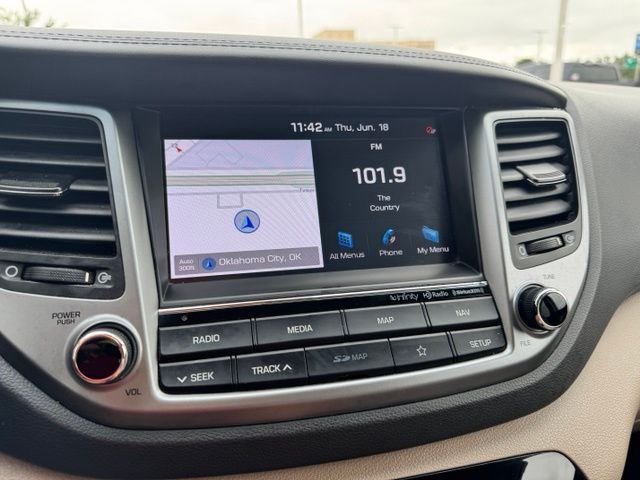 Used 2018 White Hyundai SEL Plus image 15