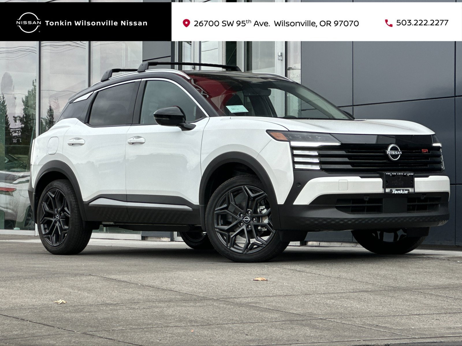 Used 2025 Aspen White/Super Black Nissan SR image 1