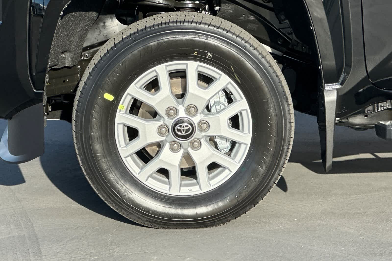 2026 Toyota Tacoma SR5 - Photo 23