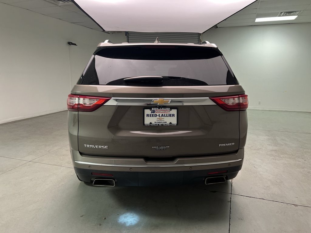 Used 2020 STONE GRAY METALLIC Chevrolet Premier image 7