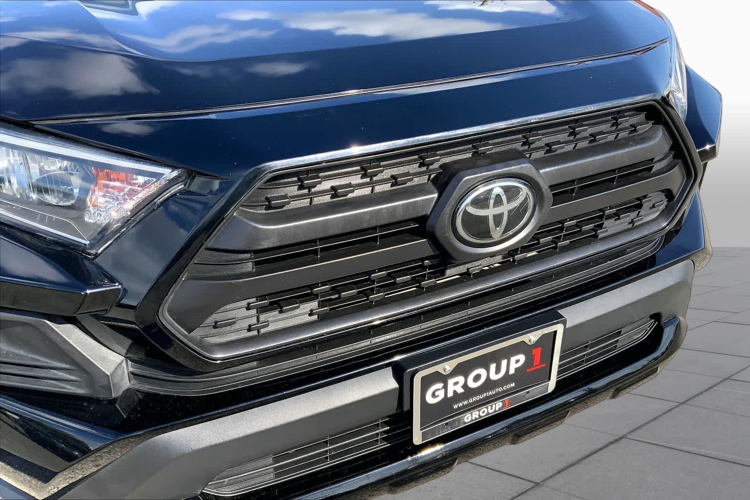Used 2021 Midnight Black Metallic Toyota Adventure image 30