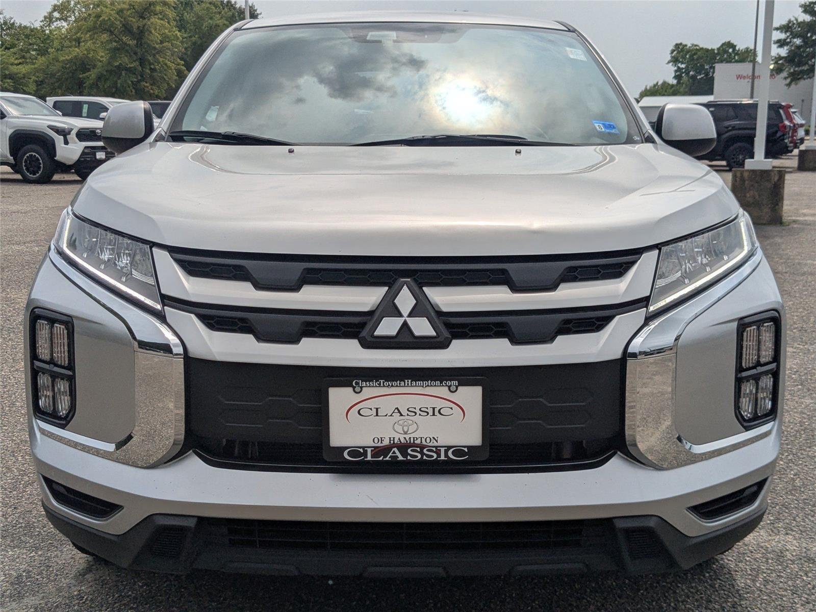 Used 2025  Mitsubishi S image 8