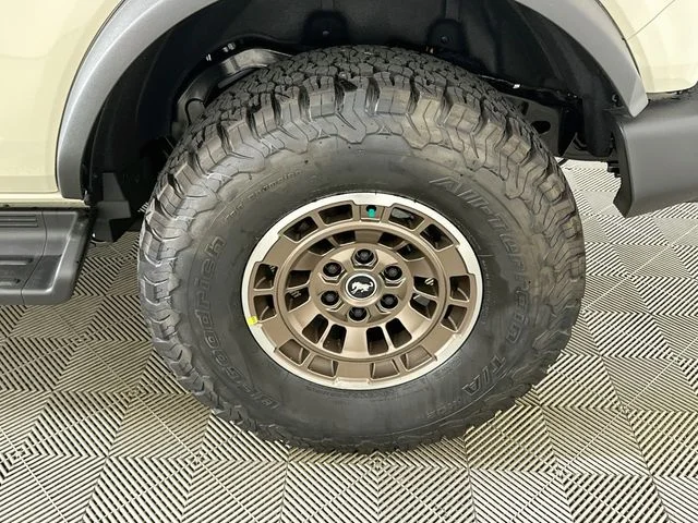 New 2026 Ford Bronco Outer Banks