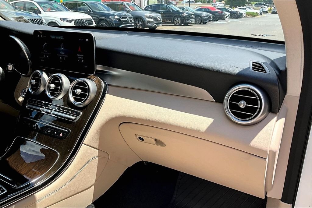 Certified Used 2021 White Mercedes-Benz GLC 300 image 16