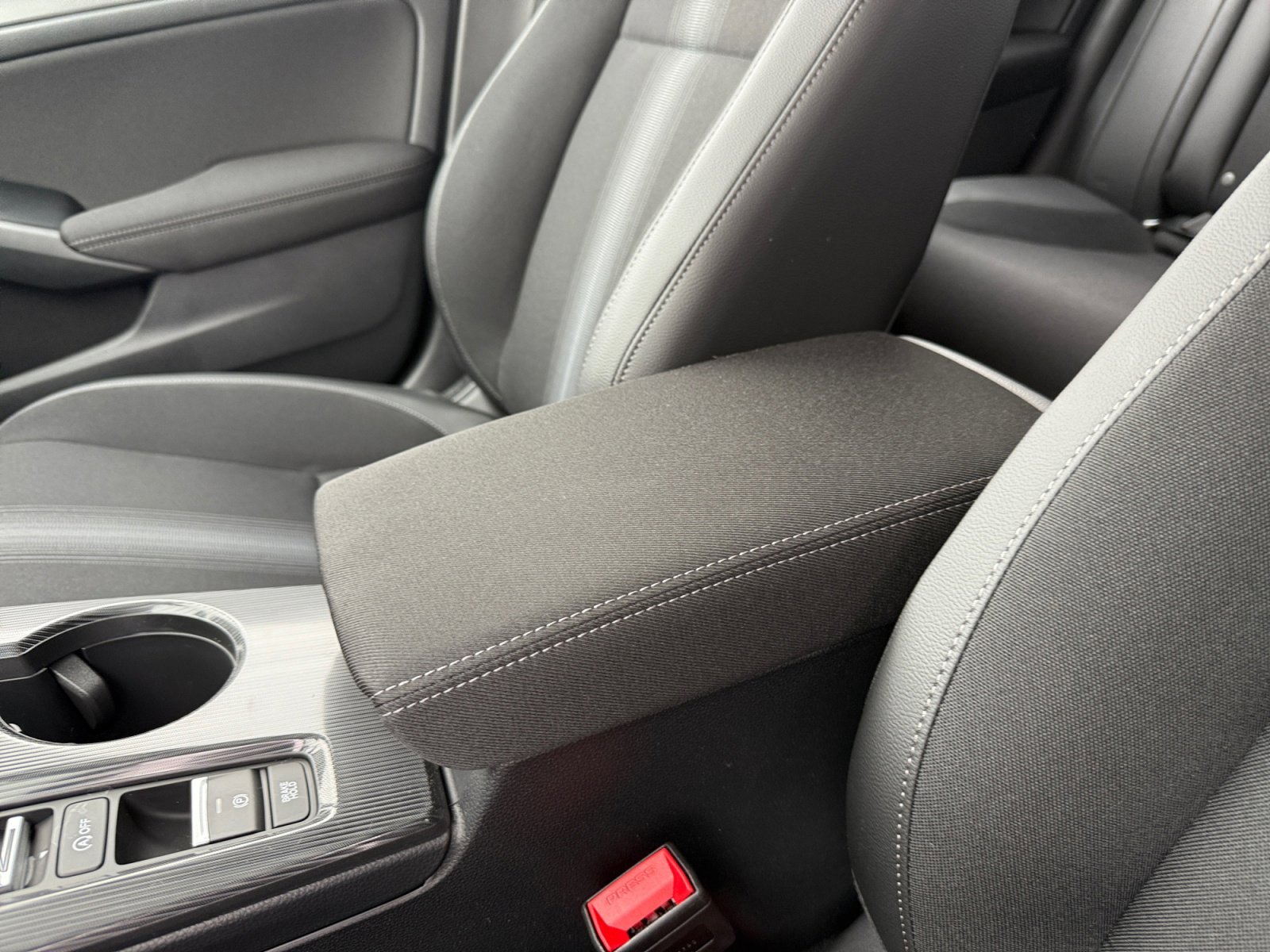 2026 Honda Civic Hatchback Sport - Photo 14