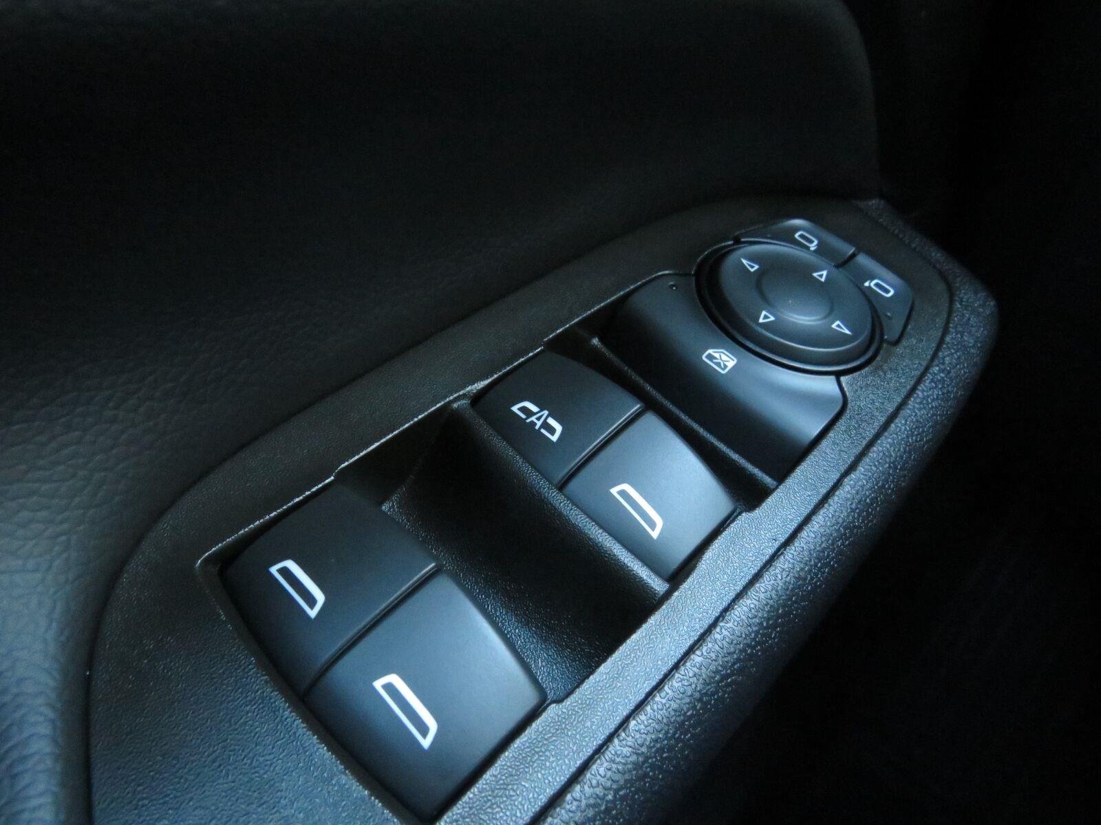 Used 2024 Mosaic Black Metallic Chevrolet LT image 31
