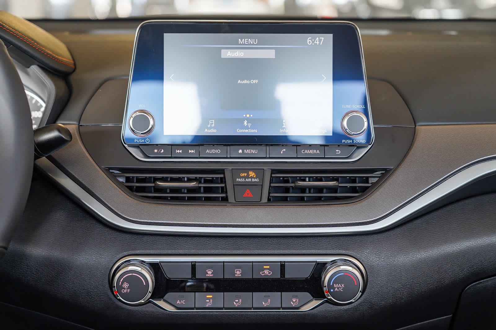 New 2026 Gray Sky Pearl Nissan SR image 11