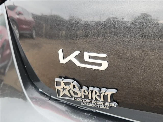 Used 2026 Gray KIA LXS Front-Wheel Drive image 8