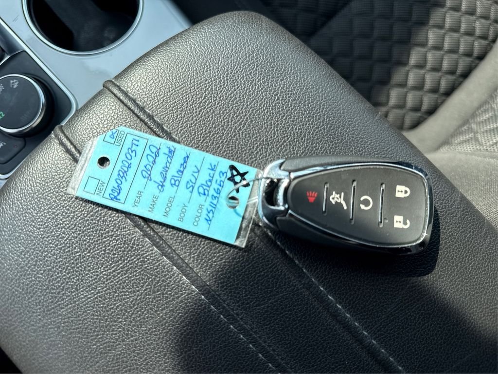 Used 2022 Black Chevrolet LT image 41