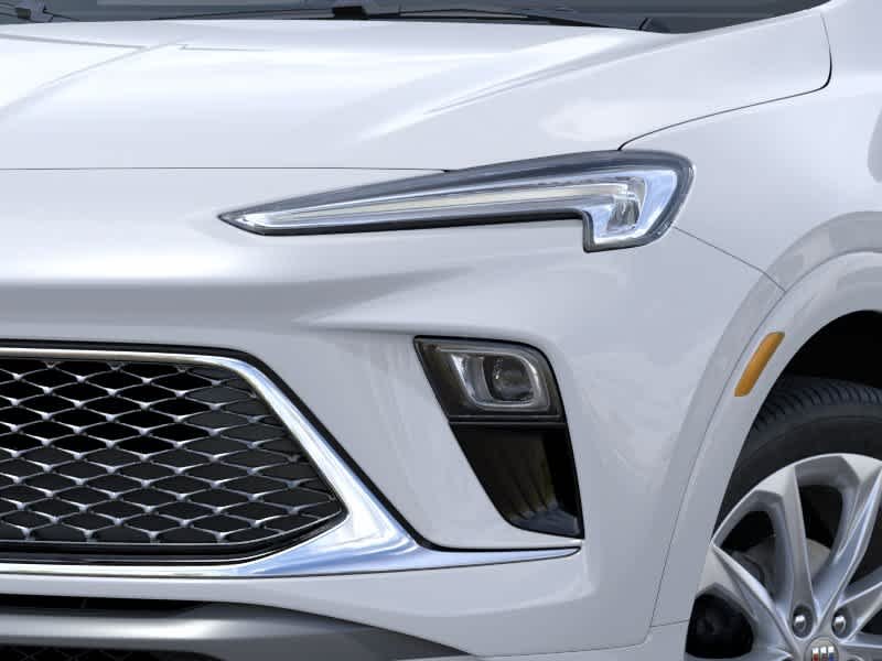 New 2026 White Frost Tricoat Buick Avenir image 10