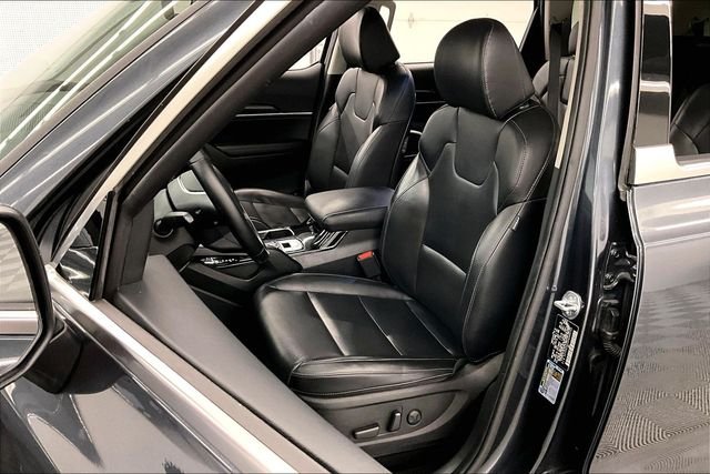 Used 2023 Gravity Gray Kia S image 23