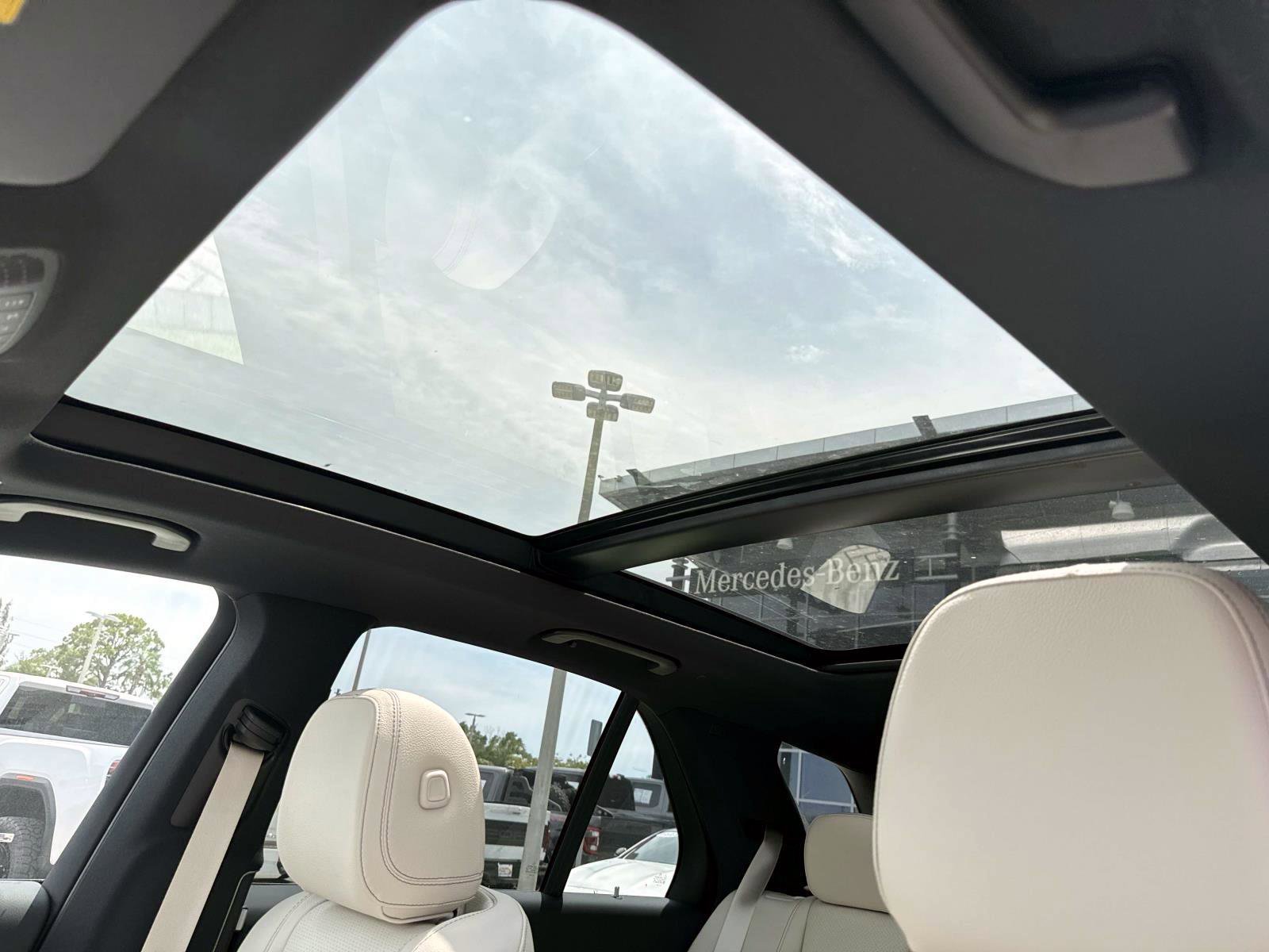 New 2026 Alpine Mercedes-Benz 350 4MATIC® SUV image 24