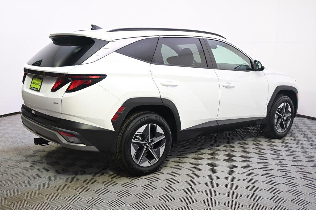 New 2026 White Pearl Hyundai SEL AWD image 7
