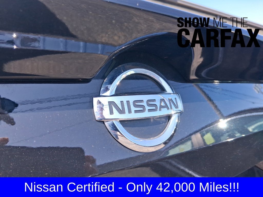 Used 2022 Black Nissan 2.5 SR image 13