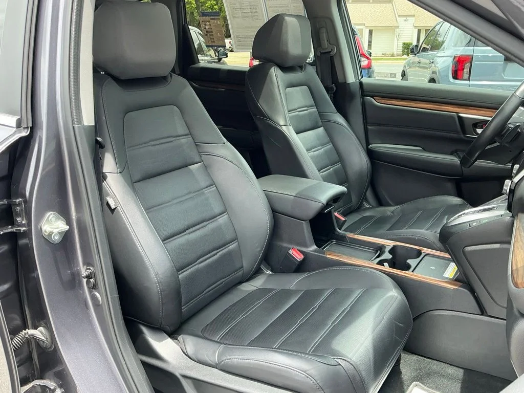 Used 2020  Honda Touring image 24