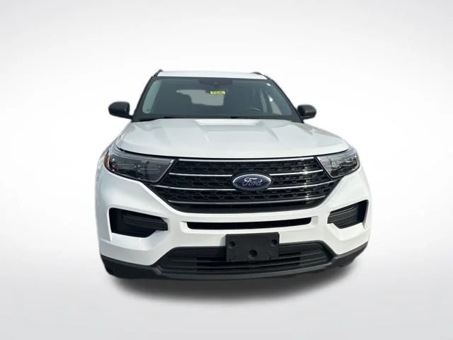Used 2023 White Ford XLT image 8