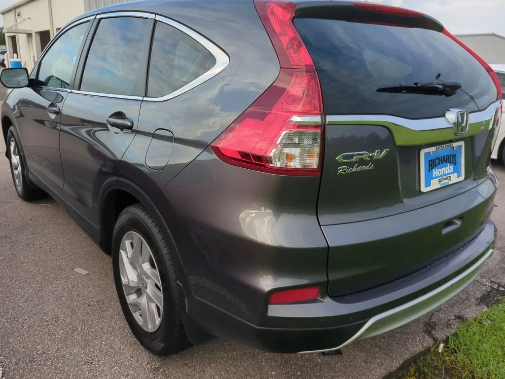 Used 2015  Honda EX image 4