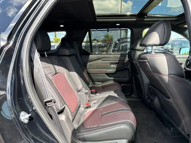 2026 Honda Pilot Black Edition - Photo 10