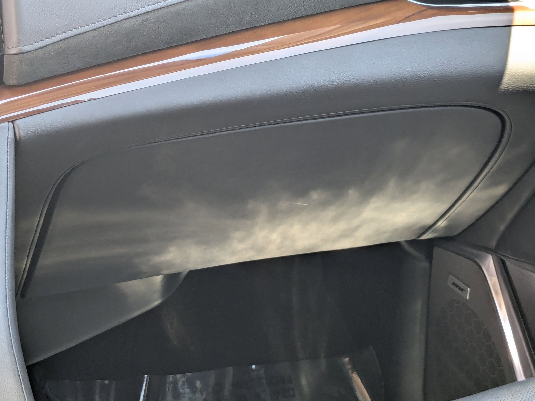 Certified Used 2019 BLACK RAVEN Cadillac Luxury image 30
