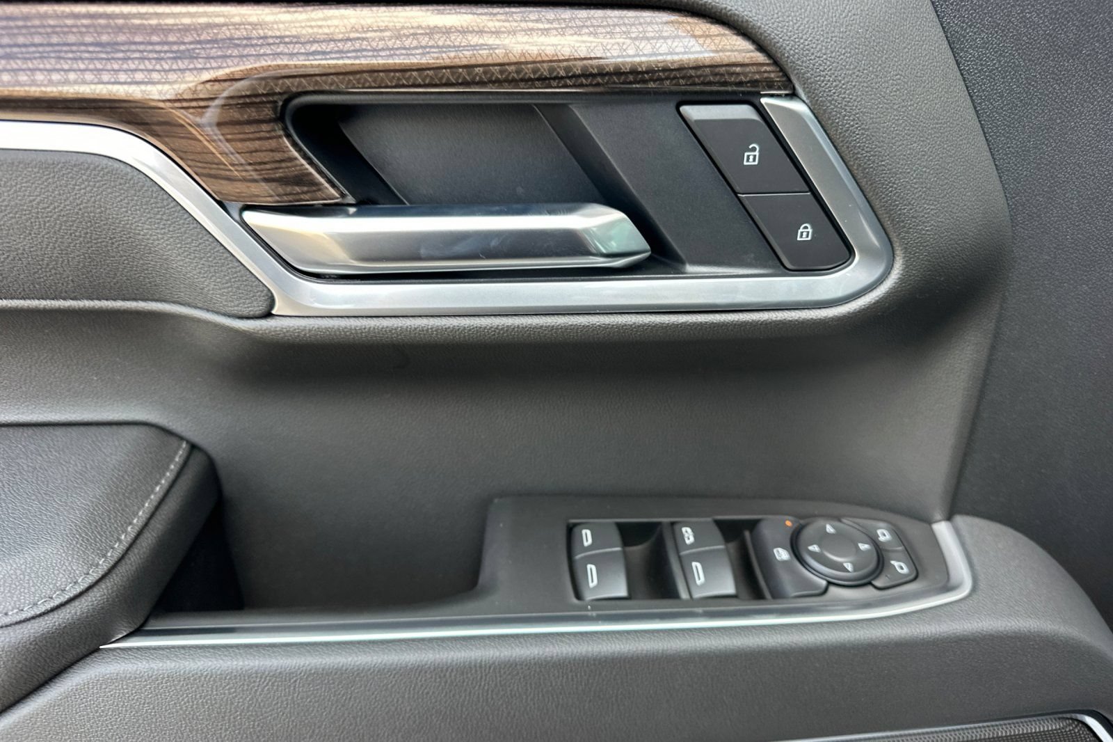 2026 Chevrolet Silverado 1500 LT - Photo 11