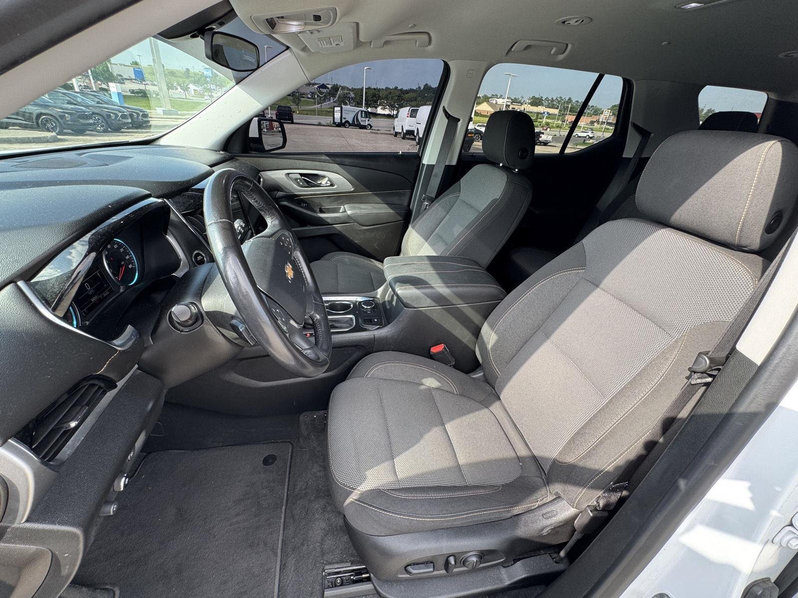 2019 Chevrolet Traverse 1LT - Photo 6