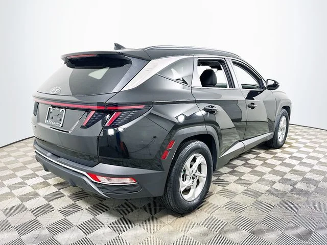 Certified Used 2022 Black Hyundai SEL image 3