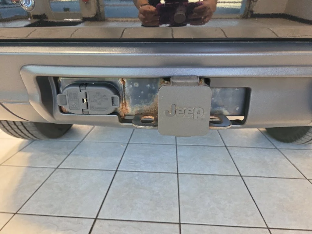 Used 2018 Black Jeep Limited image 13