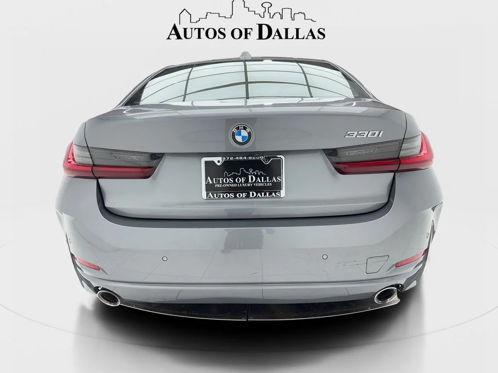 Used 2024 Gray BMW 330i image 10