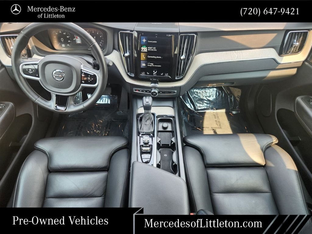 Used 2020 Gray Volvo T6 Inscription image 25