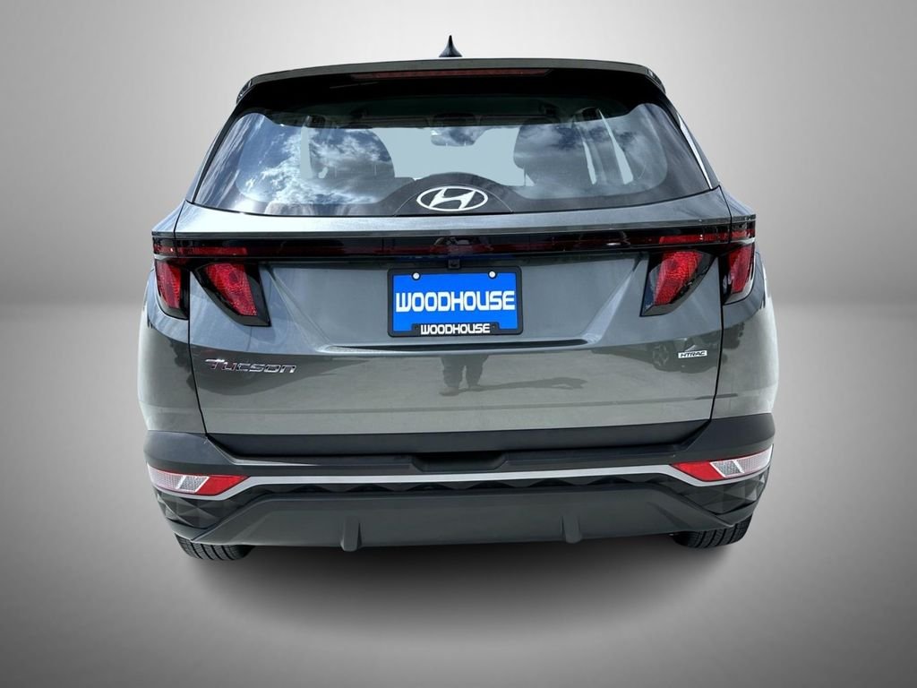Used 2023 Gray Hyundai SE image 6