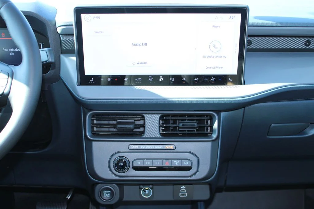 2025 Ford Maverick XLT - Photo 23