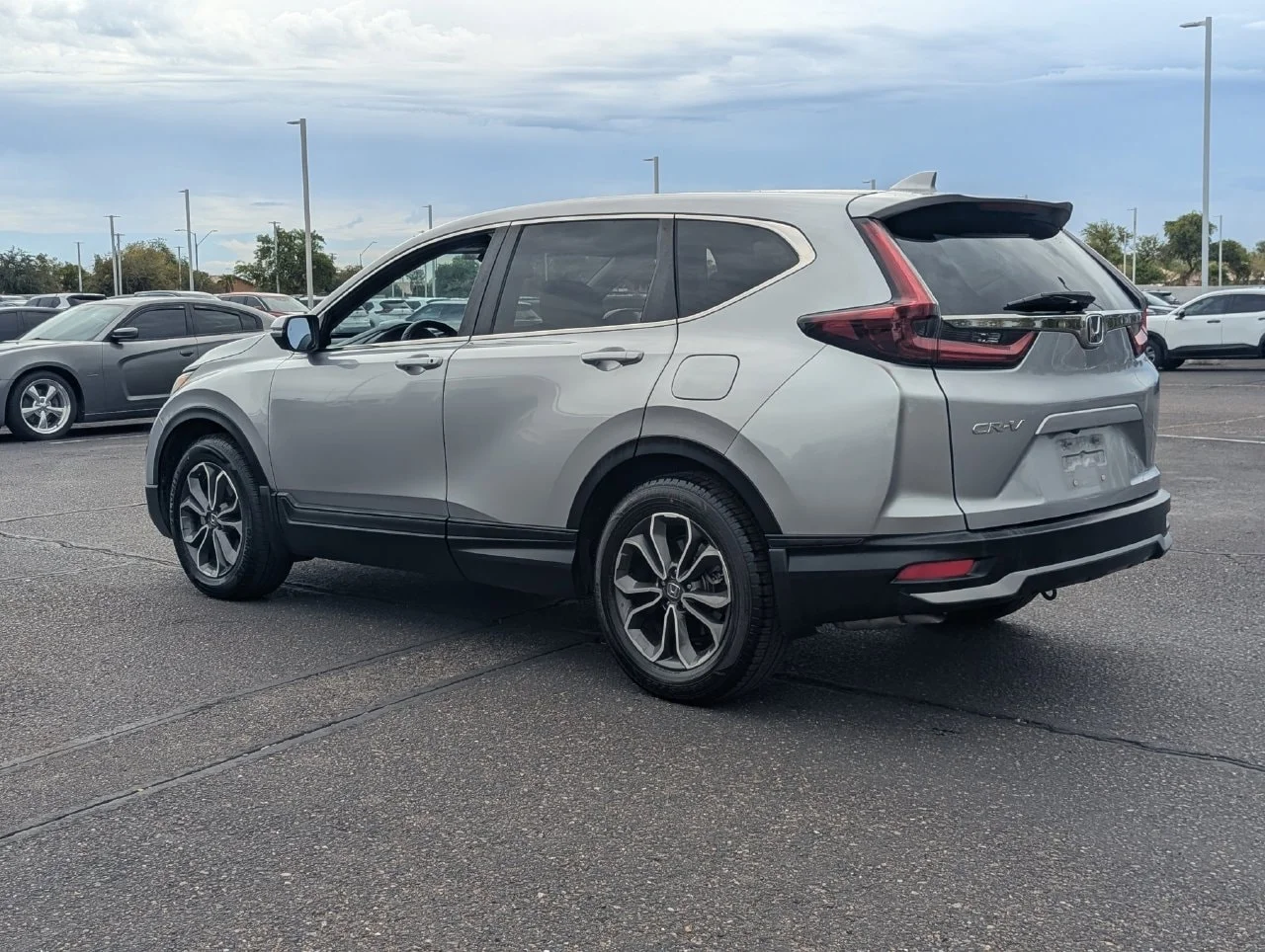 Used 2021 Lunar Silver Metallic Honda EX image 3