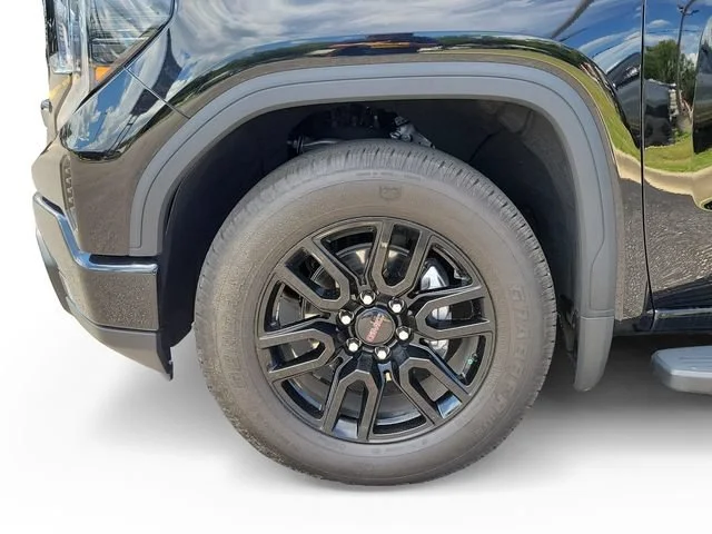 Used 2025 Onyx Black GMC Elevation image 34