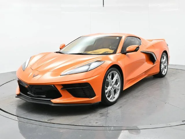 Used 2023 AMPLIFY ORANGE TINTCOAT Chevrolet 3LT image 3