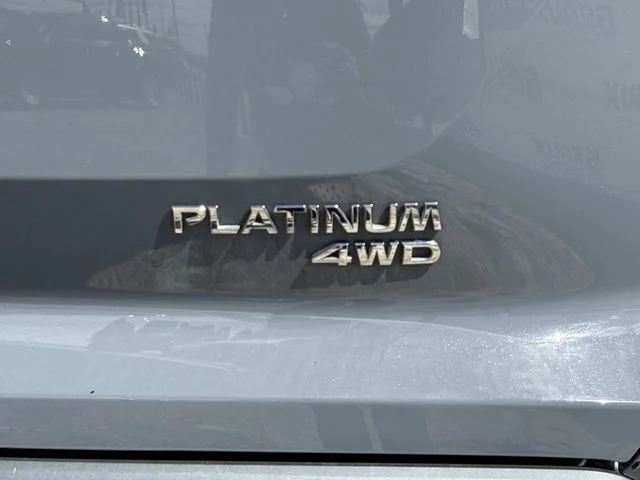Used 2023 Gray Nissan Platinum image 42
