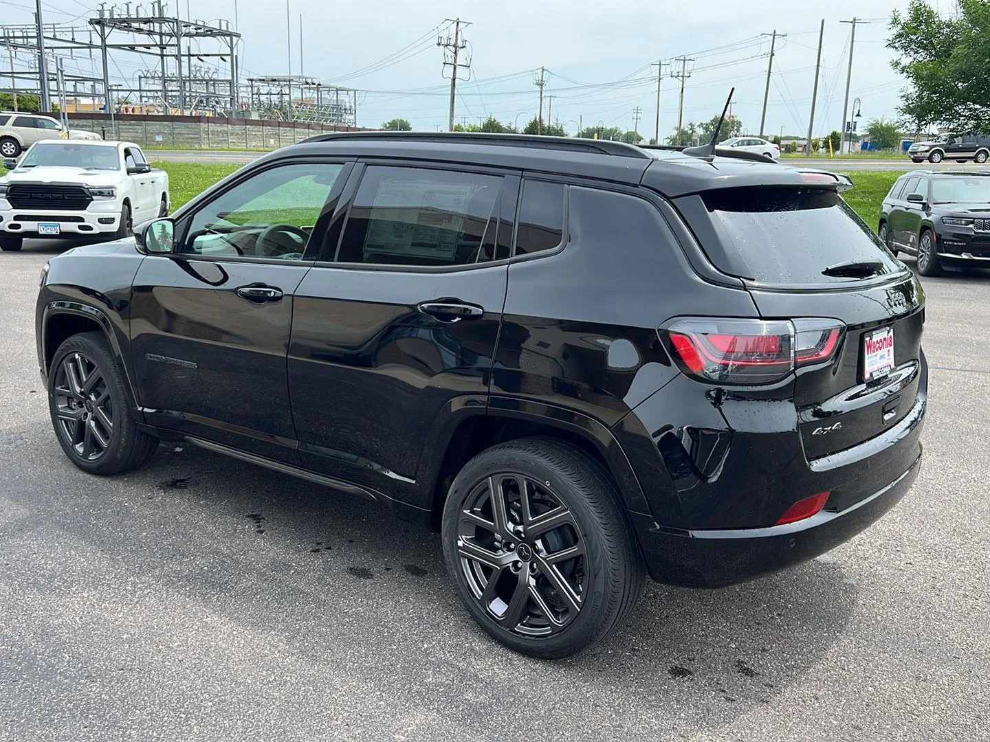 2025 Jeep Compass Limited - Photo 6